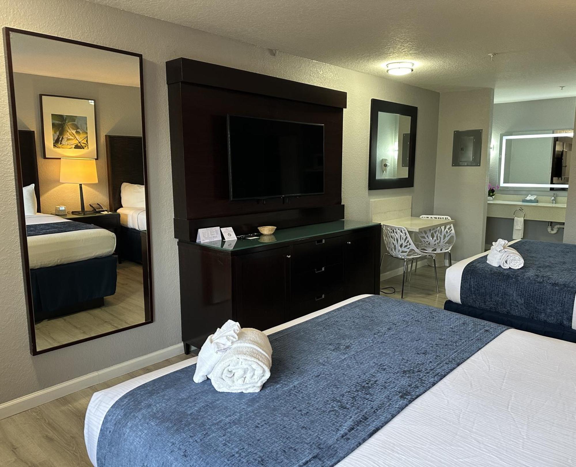 Lantern Inn & Suites - Sarasota Eksteriør bilde